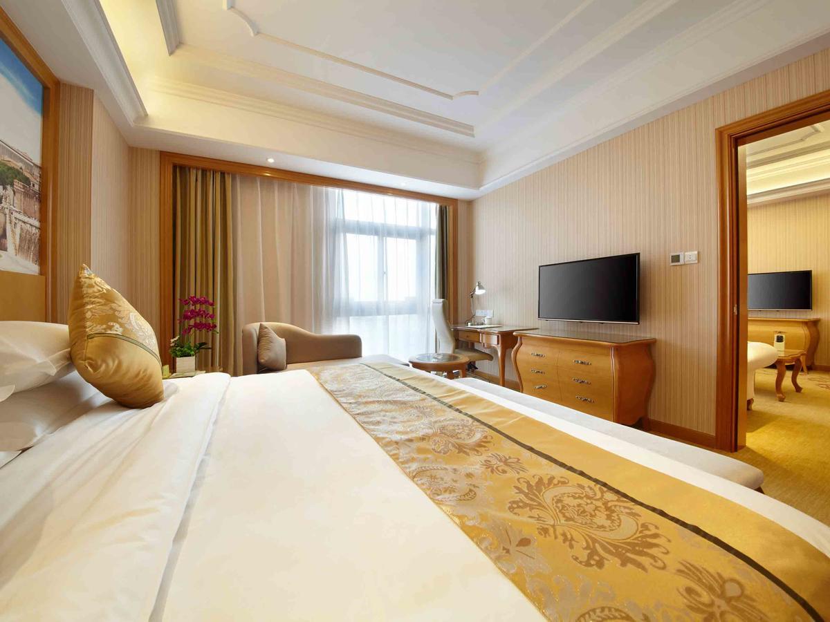 Vienna International Hotel Shanghai Baoshan Pangu Road Exteriér fotografie