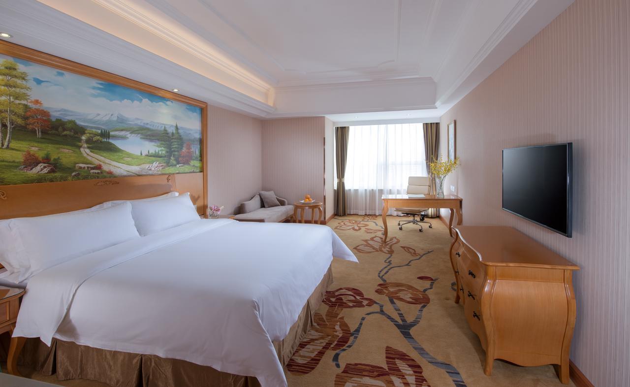 Vienna International Hotel Shanghai Baoshan Pangu Road Exteriér fotografie